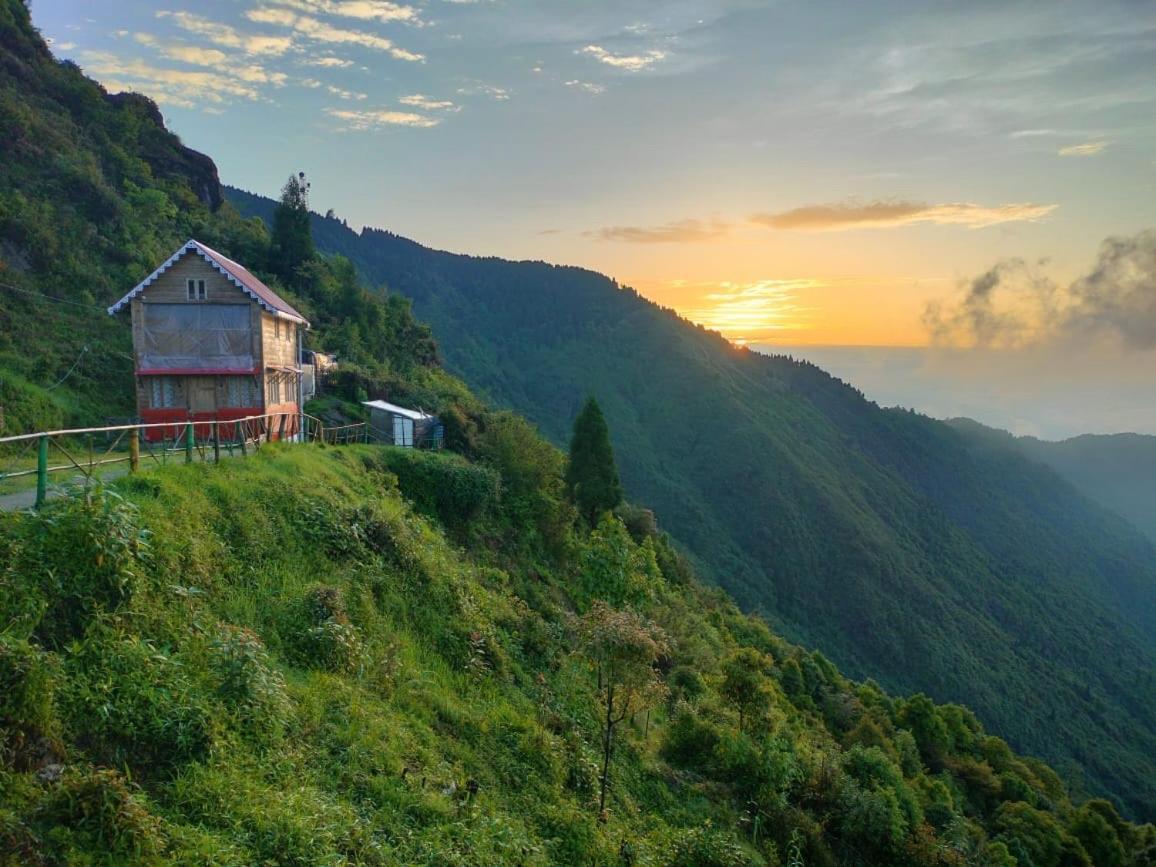 Chimney Farmstay Kurseong Екстериор снимка